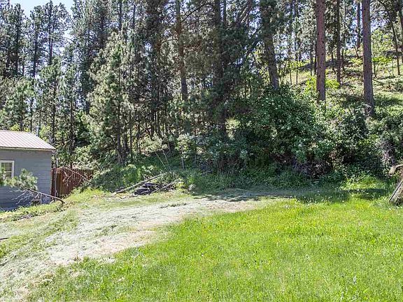 5th image of 407 Mine St