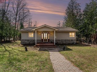 9860 Bingham Rd, Elmira, MI 49730