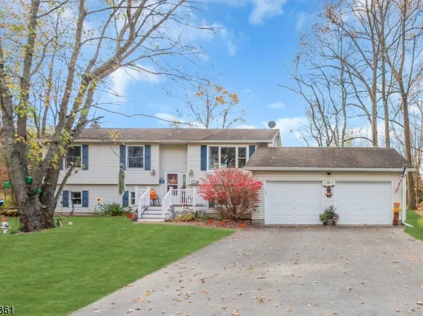 38 Scranton Pkwy, Oxford Twp., NJ 07863