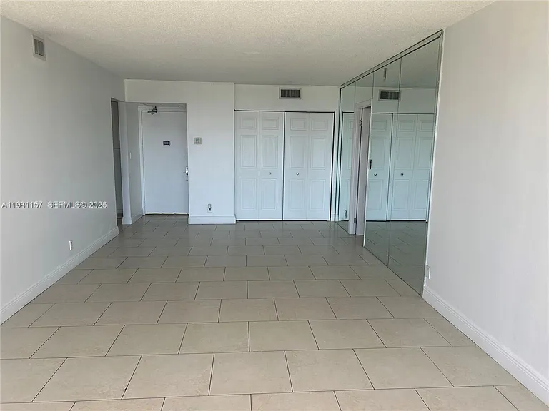20301 W Country Club Dr #1224 — Photo 23