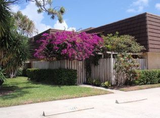106 1st Ln, Palm Beach Gardens, FL 33418