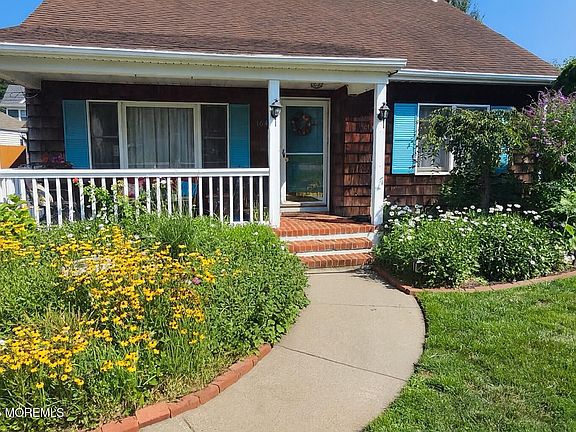 4th image of 1644 Riverview Terrace