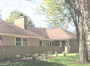 701 Apollo Dr, Joliet, IL