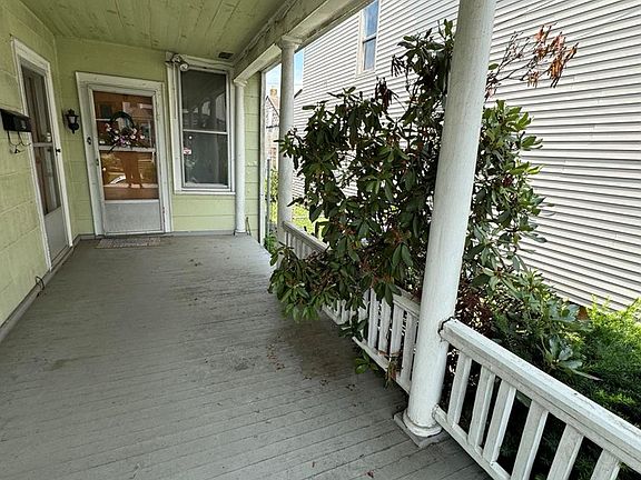 5th image of 1223 McConnell Ave