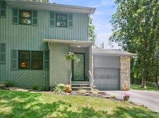 8 Pensacola Hts, Arden, NC 28704