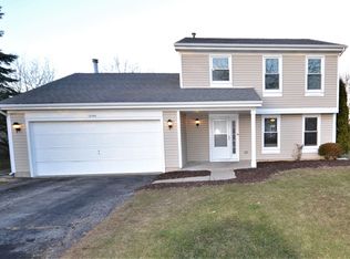 1549 Candlewood Dr, Crystal Lake, IL 60014