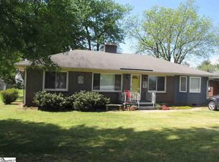 13 Payne Rd, Taylors, SC 29687