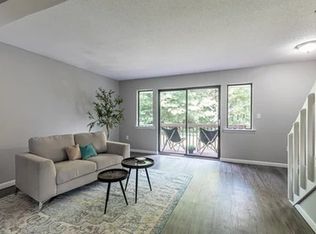 1 Fenwick Dr #22, Farmington, CT 06032