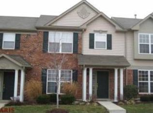 400 Montclair Tower Dr, Saint Charles, MO 63303
