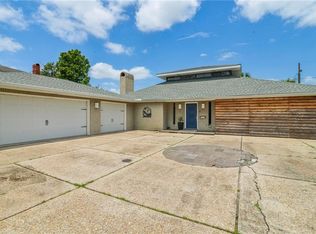 141 Meadowbrook St, Gretna, LA 70056