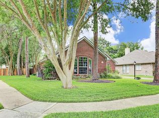 14342 Little Willow Walk, Houston, TX 77062