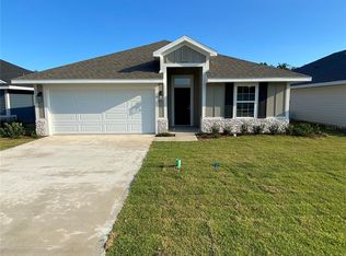 25025 SW 24th Pl, Newberry, FL 32669