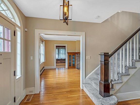 3rd image of 279 Westville Ave