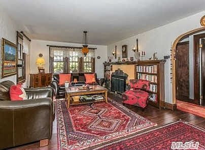 2nd image of 163 Lakeview Ave