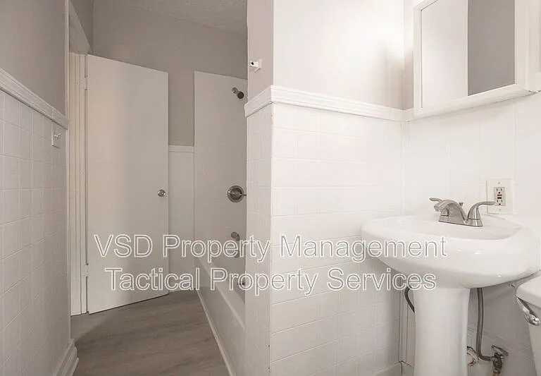 9911 Olivet Ave #3 — Photo 19