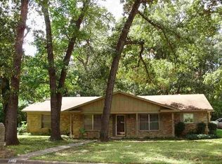 2705 Clendenen Ln, Longview, TX 75605