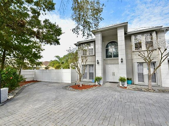 5th image of 12211 Park Blvd