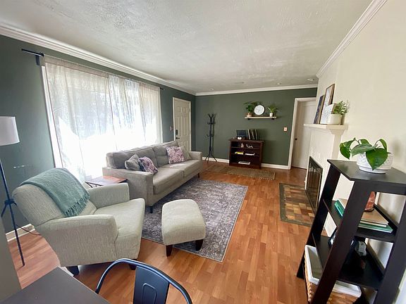 3rd image of 3525 E Congress Ave