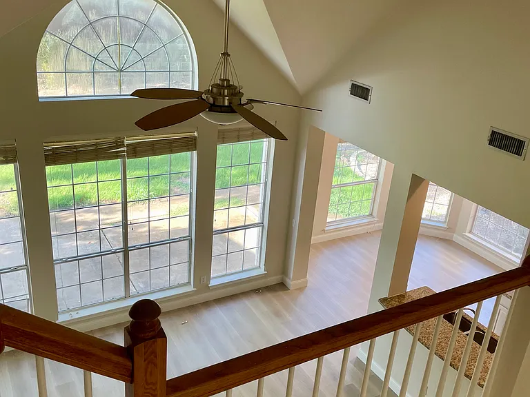 8813 Arbor Creek Ln — Photo 6