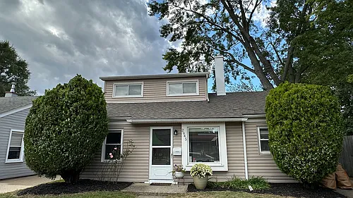 2945 Burdette St Photo 1