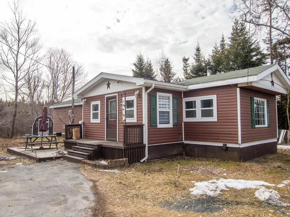 193 Ostrea Lake Rd, Halifax, NS B0J 2L0