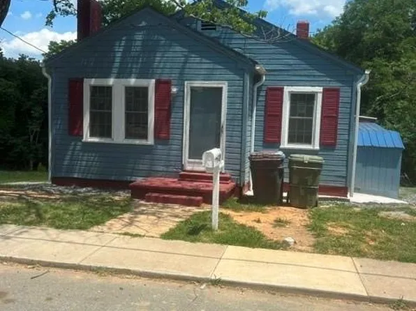 329 S Branch St, Reidsville, NC 27320