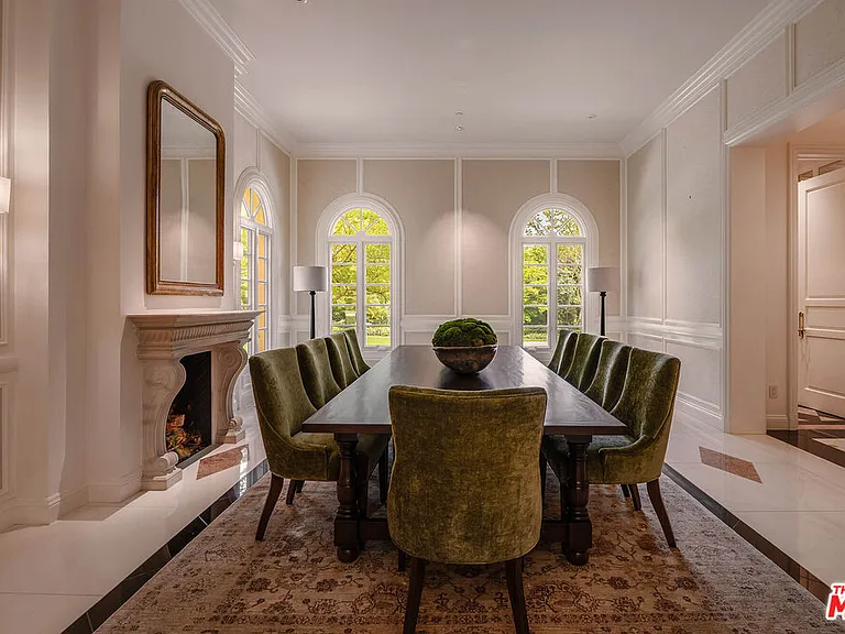 70 Beverly Park — Photo 10