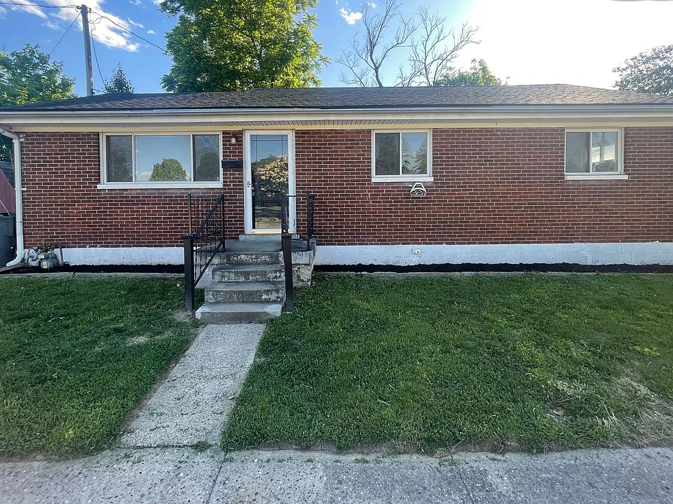 1st image of 301 N Sherwood Ave