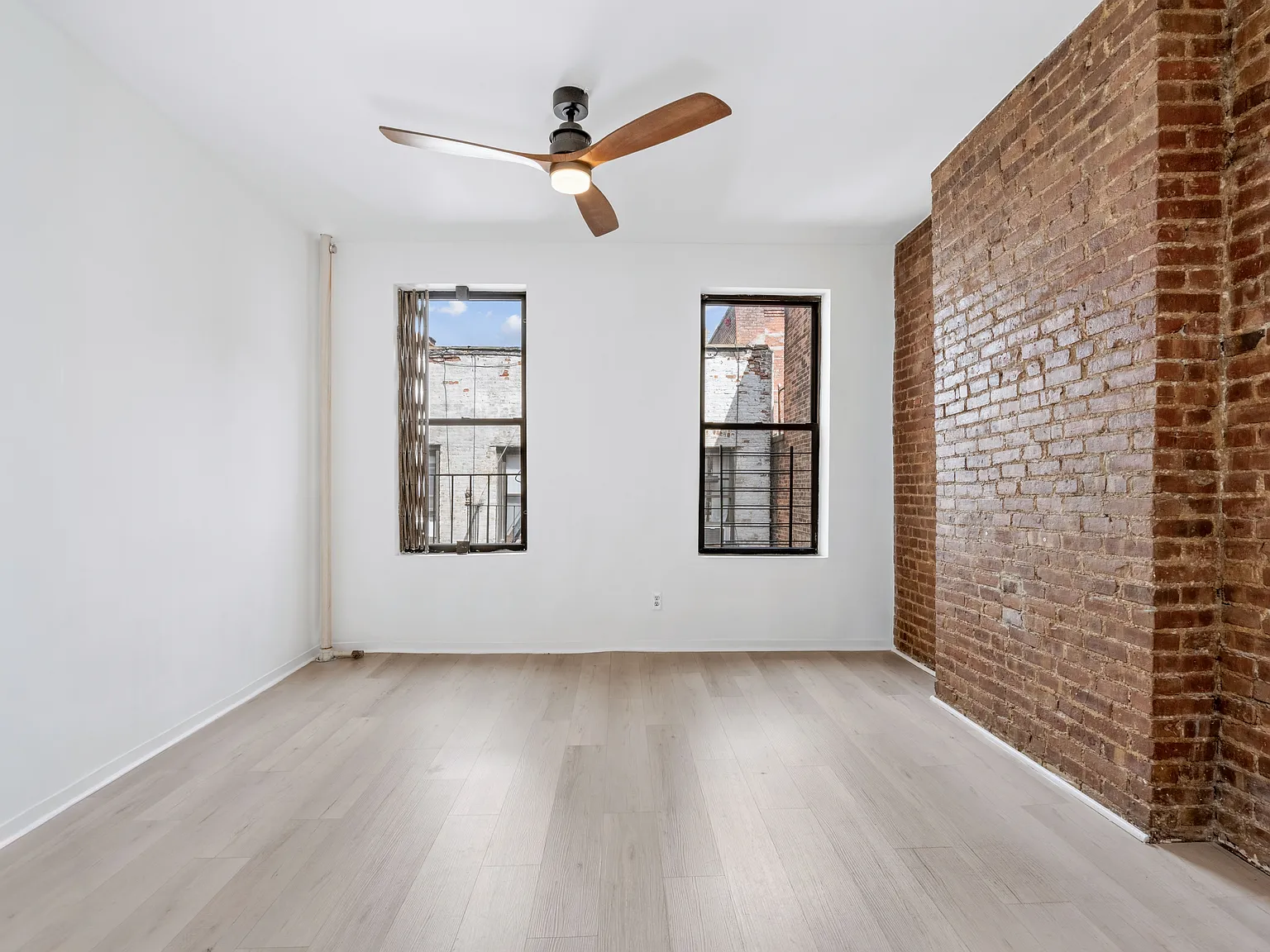 349 West 44th Street — Photo 3