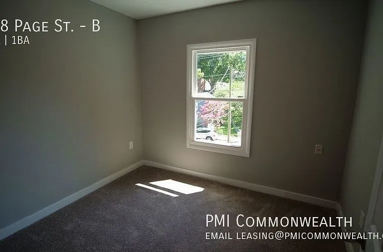 3rd bedroom/ den/