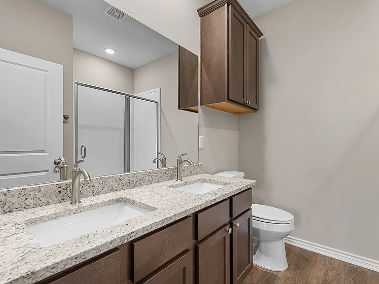 309 Maplewood Cir — Photo 16