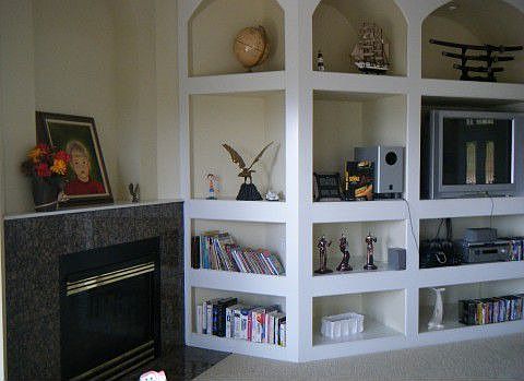 4th image of 1089 Crescent Dr