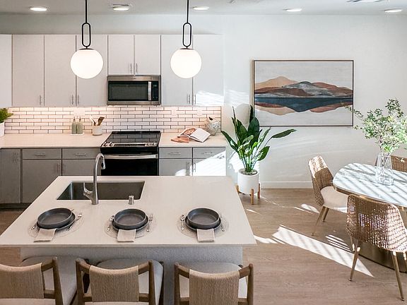 The Charlie ABQ apartments community photo