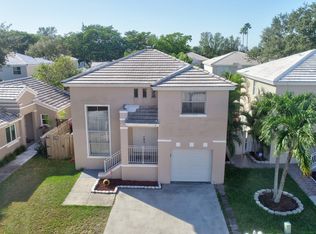 6632 Bayfront Dr, Margate, FL 33063