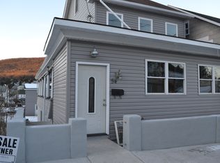 54 W Mill St, Nesquehoning, PA 18240