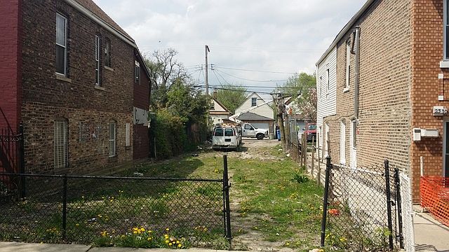 2nd image of 2334 S Christiana Ave