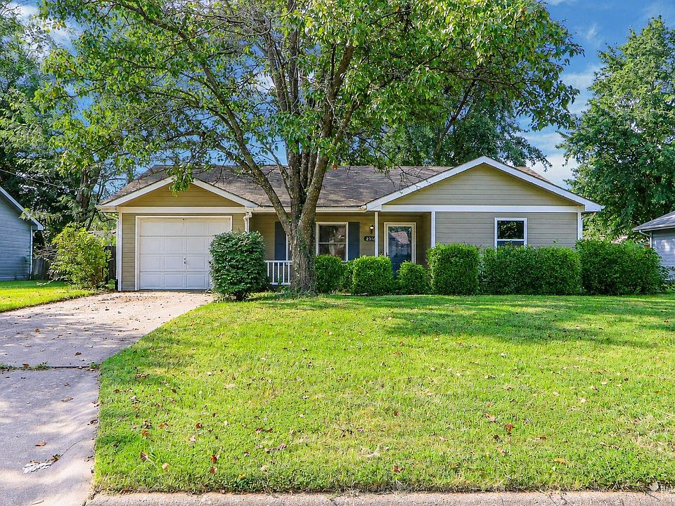 1st image of 2316 Spain Dr