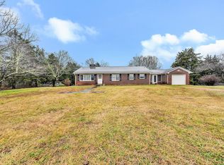 9680 Sontag Rd, Martinsville, VA 24112