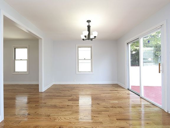 5th image of 9255 224th St