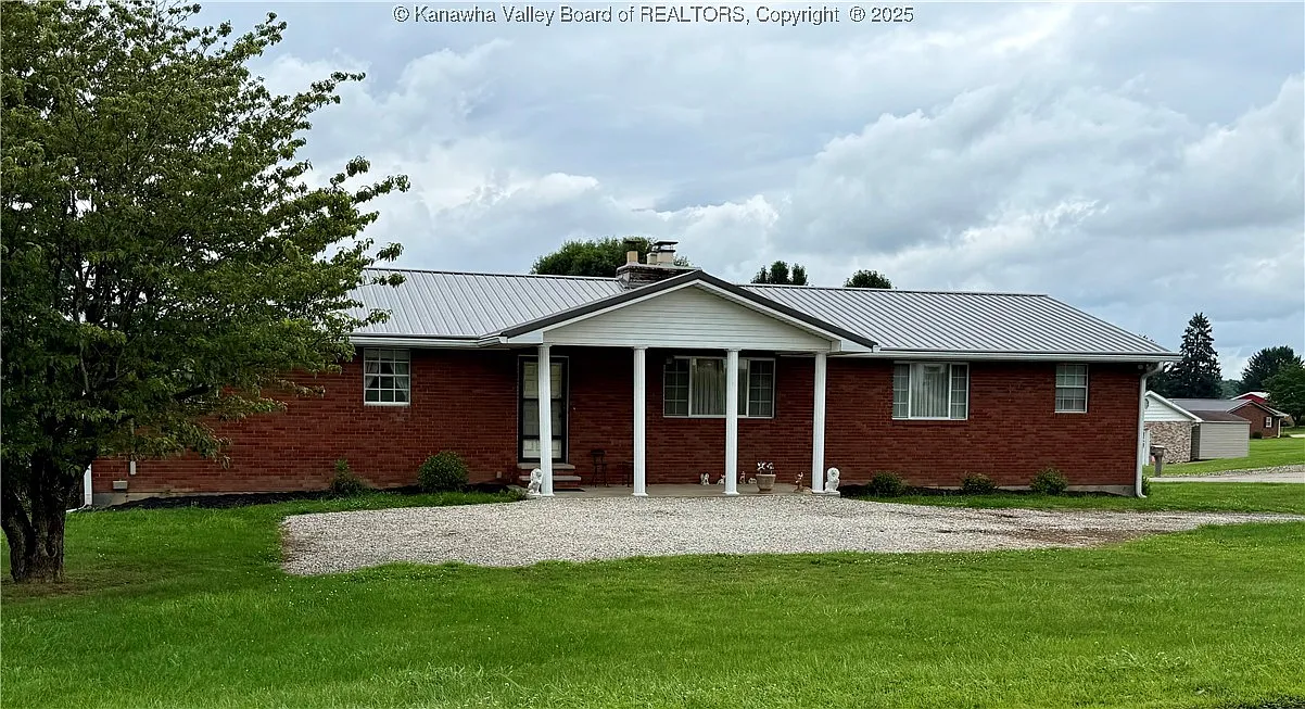 39 Dotson Dr photo 1
