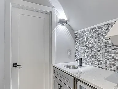 2103 N Philip St — Photo 1