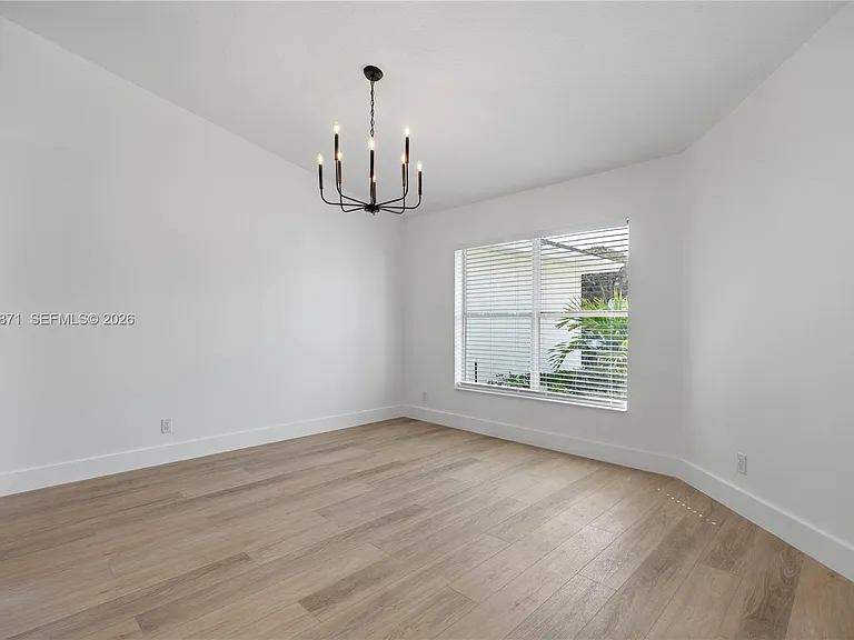 5923 Loxahatchee Pines Dr — Photo 48