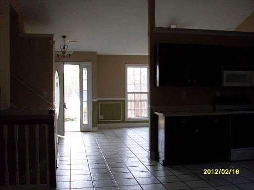 4th image of 26 Bay Ct
