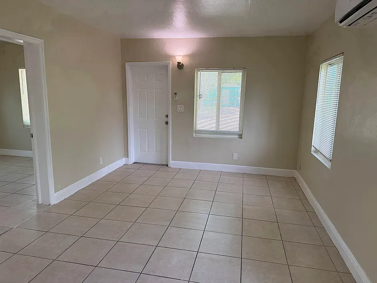 1436 NW 3rd Ct #1 — Photo 6