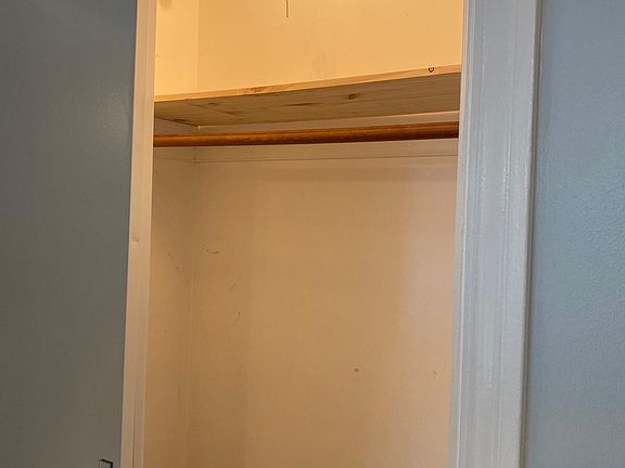 5th image of 1535 William St APT G