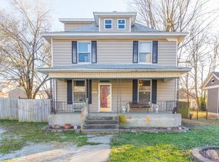 714 W Division St, Springfield, MO 65803