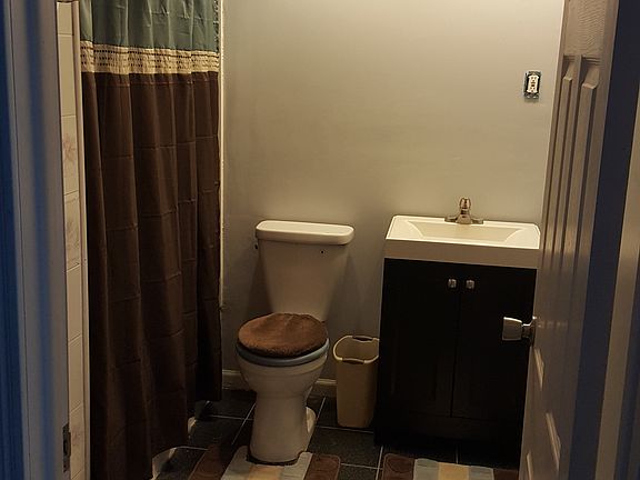4th image of 5032 Lindbergh Blvd