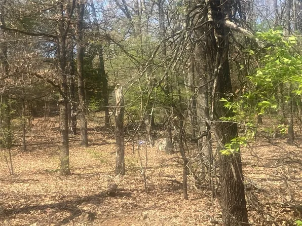 N Main St, Coal Hill, AR 72832