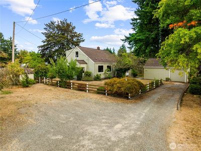 3736 South Bay Road NE, Olympia, WA, 98506