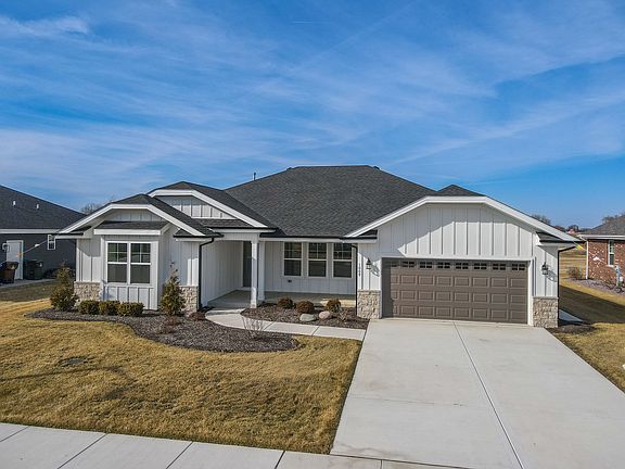 2nd image of 1009 Spring St